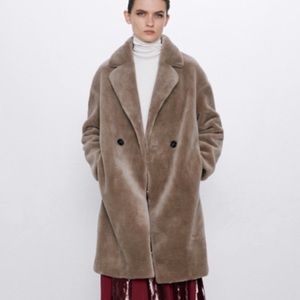 Zara NWT RARE cozy luxury winter fall minimalist faux fur coat